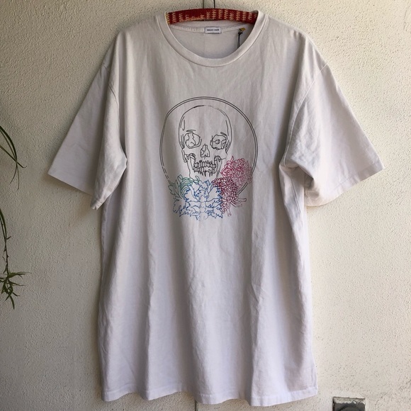 NWT Parallel x League Merrick Skull T-shirt - Picture 2 of 5